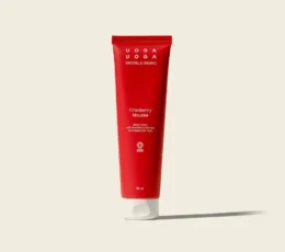 Хидратиращ крем за тяло с хиалуронова киселина Uoga Uoga Cranberry Mousse, 150 мл